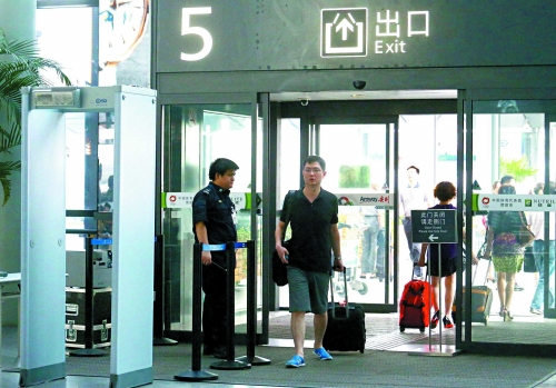 上海虹橋機(jī)場HI-PE啟亞安檢門檢測級別提升[圖]