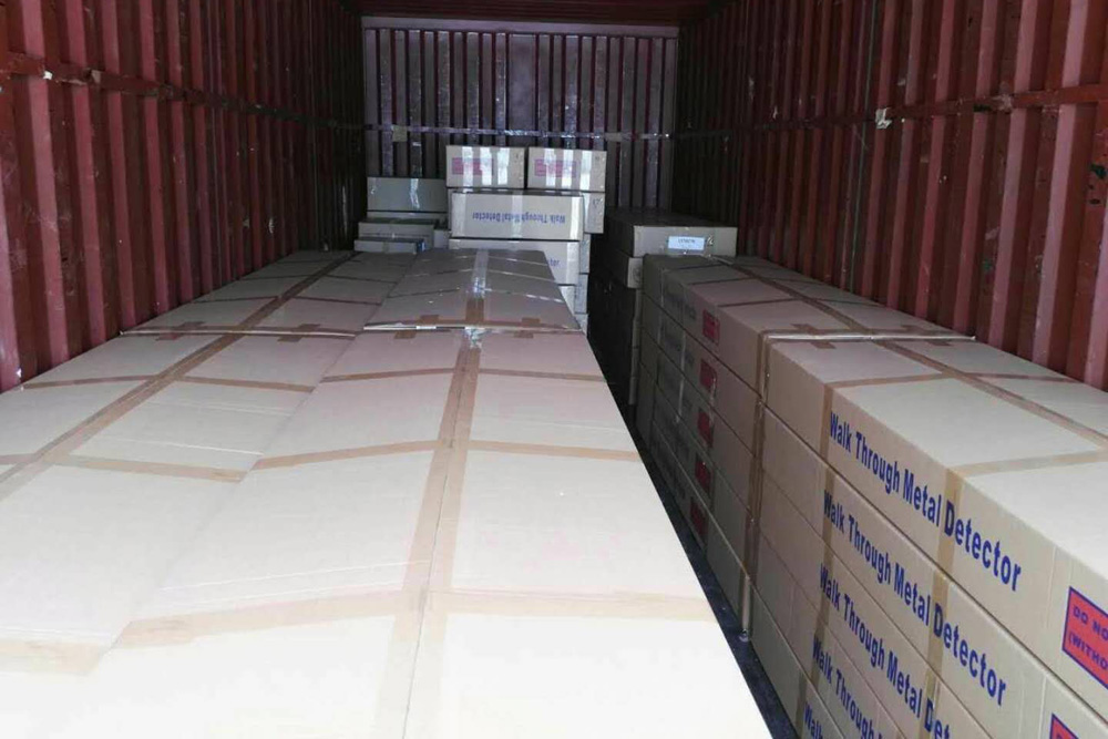 維和時代安檢門廠家向巴基斯坦客戶出口30臺金屬探測門[圖]