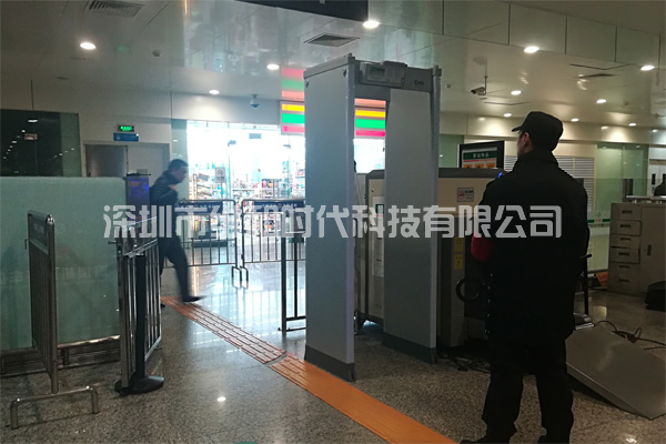 車站的安檢門主要檢查什么？有什么意義？